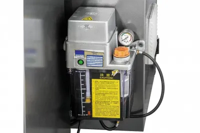 Фото JET JUTM-1834 Servo DRO Универсальный фрезерный станок в интернет-магазине ToolHaus.ru