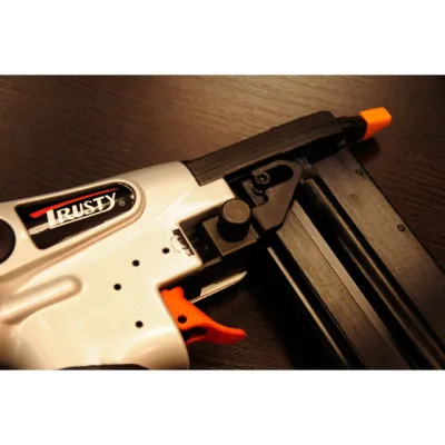 Фото TRUSTY TMTN-2345S шпилькозабивной пистолет в интернет-магазине ToolHaus.ru